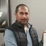 Muhtar silahla vuruldu