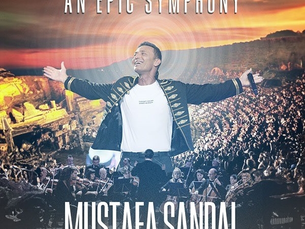 Mustafa Sandal yaz boyunca sahnelerde olacak