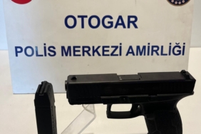 Otogarda polisten bayram uygulaması, ayakkabı içerisinde uyuşturucu yakalandı