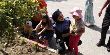 Polisten özel anaokulu öğrencilerine piknik şöleni