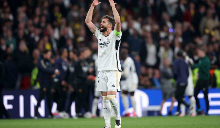 Real Madrid, Nacho Fernandez ile yollarını ayırdı