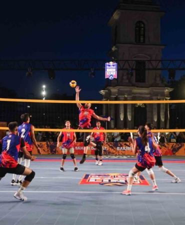 Red Bull Back Line başlıyor