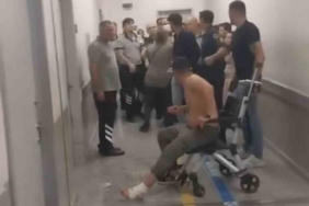 Sancaktepe’de hasta ve yakınları küfürler savurarak doktora saldırdı