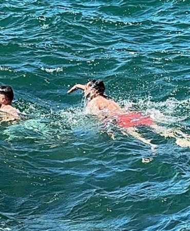 Sarıyer’de Kurban Bayramı’nın ilk gününde vatandaşlar boğazda serinledi