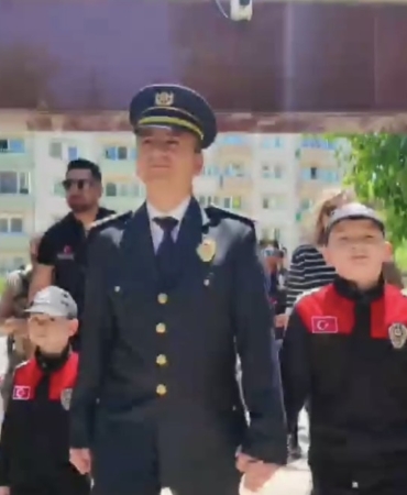 Şehit Sarıkaya için hazırlanan klip duygulandırdı