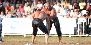 Sekapark Altın Kemer Yağlı Güreşleri’nde altın kemerin sahibi Ali Gürbüz oldu