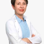 Şekerli gıdaları ana yemeklerle tüketmek çürük riskini azaltıyor