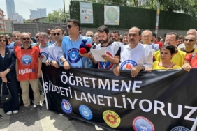 Sendikalar Ümraniye’deki öğretmene saldırıyı protesto etti