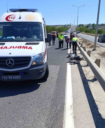 Silivri’de feci kaza: Bariyerlere çarpan motosiklet sürücüsü hayatını kaybetti