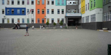 Sosyal medyada fenomen olan öğretmen sevinci velilerden tam not aldı