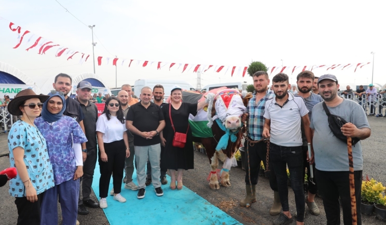 Sultangazi’de "En Güzel Kurbanlık" yarışması düzenlendi