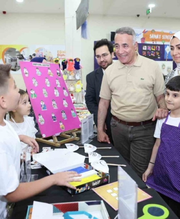 Sultangazi’de minik kaşifler düzenlenen törenle mezun oldu