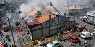 Sultangazi’de Sanko Sanayi Sitesi’nde korkutan yangın