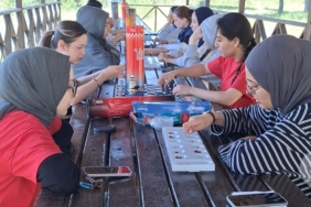 Sultangazili kız öğrenciler Kadıdağı Gençlik Kampı’nda