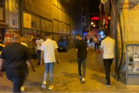 Taksim’de işletmeciden husumetlisi işletmeciye silahlı saldırı kamerada: 4 saldırgan kurşun yağdırdı