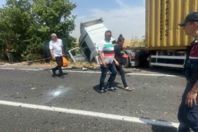 Tekirdağ’da tıra çarpan otomobil sürücüsü hayatını kaybetti