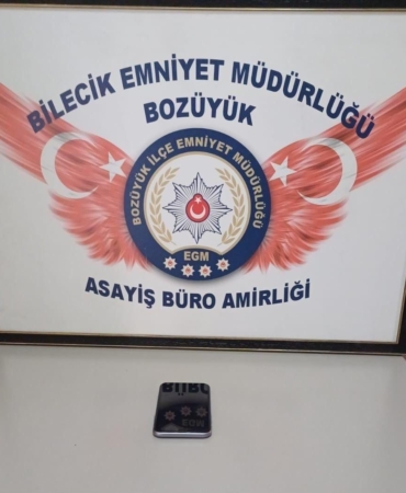 Telefon hırsızı 2 çocuk yakalandı