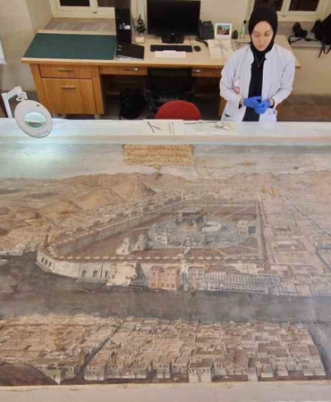 Topkapı Sarayı’ndaki 200 yıllık ‘Mekke ve Medine’ temalı tablolar restore ediliyor