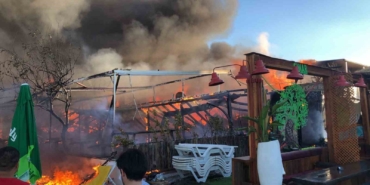 Turistik otel sabah saatlerinde alevlere teslim oldu