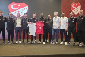 U16 Milli Takımı, Gerald Asamoah ile Riva’da bir araya geldi