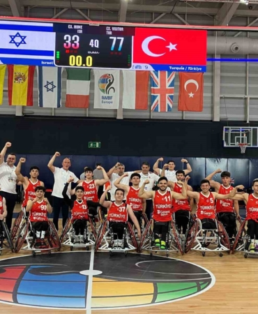 U23 Tekerlekli Sandalye Milli Takımı, IWBF Avrupa Şampiyonası ilk maçını kazandı