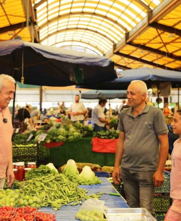 Üretici pazarlarıyla hem çiftçi hem Nilüferli kazanıyor