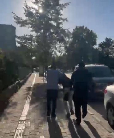 Uyuşturucu satışından 10 yıl hapis cezasıyla aranıyordu, uyurken yakalandı