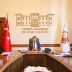 Vali Aygöl, VKS yöntemiyle toplantıya katıldı