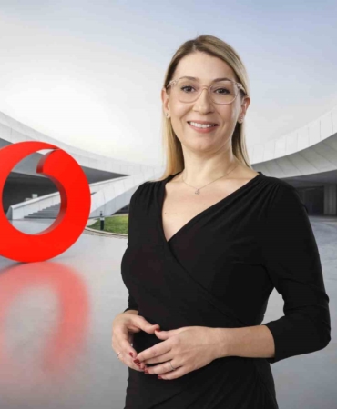 Vodafone’dan alternatif karne hediyesi