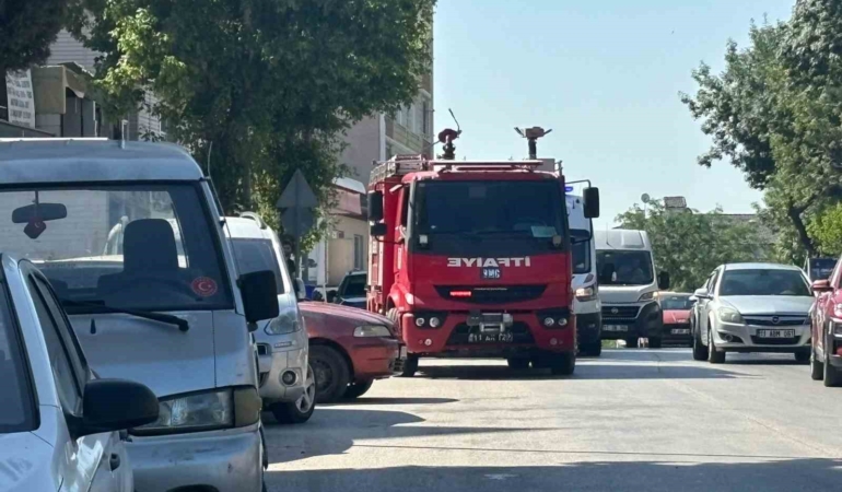 Yakılan semaverden çıkan dumanlar yangın sanılınca olanlar oldu