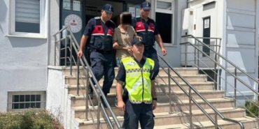 Yalova ve İstanbul’da hapis cezaları nedeniyle aranan 2 zanlı yakalandı