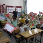 Yalova’da 56 bin öğrenci karne heyecanı yaşadı