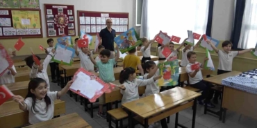 Yalova’da 56 bin öğrenci karne heyecanı yaşadı