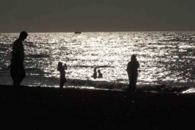 Yalova’da denizde boğulma tehlikesi geçiren 8 yaşındaki çocuk hastanede öldü