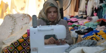 Yerleşim yerleri merkeze uzak olunca terzi olup ihtiyaçlarını kendileri üretti