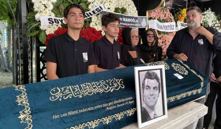 Yeşilçam’ın usta oyuncusu Murat Soydan son yolculuğuna uğurlandı