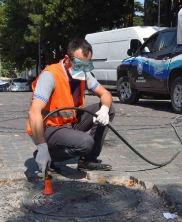 Yıldırım’da ilaçlama çalışmaları devam ediyor