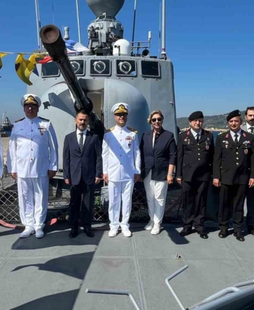 1 Temmuz Denizcilik ve Kabotaj Bayramı’nda ‘TCG Fırtına’ Gemisi ziyarete açıldı