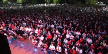 10 bin Çekmeköylü milli maç heyecanını dev ekranlarda yaşadı