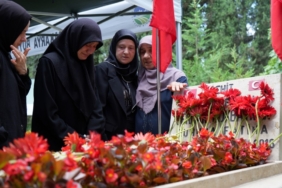 15 Temmuz şehidi, 8’inci yıl dönümünde mezarı başında anıldı