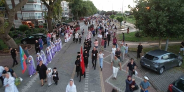 20. Yalova Uluslararası Kafkas Dans ve Müzik Festivali kortej yürüyüşüyle başladı