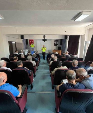 30 Fahri Trafik Müfettişleriyle değerlendirmeler yapıldı
