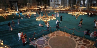 4 yıl önce yeniden ibadete açılan fethin sembolü Ayasofya Camii’ni gelecek nesillere taşıyacak değişimler yapıldı
