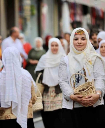 50. Altın Kiraz Festivali coşkuyla başladı