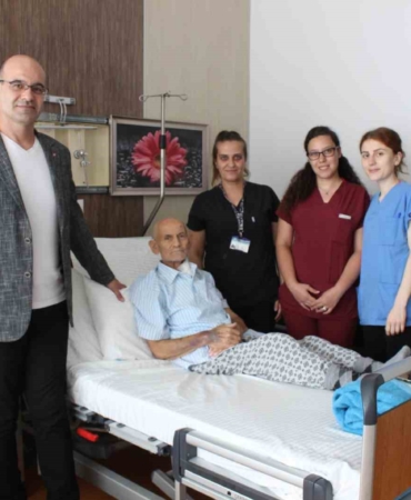 6 ay sonra ilk kez su içebildi: "İçtiğim su zemzem gibi geldi"