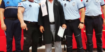 60 yaşındaki zabıta üniversitede birinci oldu