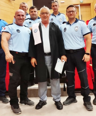 60 yaşındaki zabıta üniversitede birinci oldu