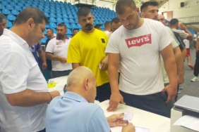 663. Tarihi Kırkpınar Yağlı Güreşleri’ne 832 pehlivan kayıt yaptırdı