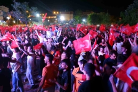 A Milli Futbol Takımı’nın çeyrek finale yükselmesi Edirne’de coşkuyla kutlandı