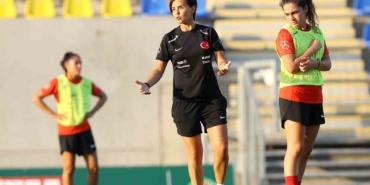 A Milli Kadın Futbol Takımı, Macaristan maçının hazırlıklarını tamamladı